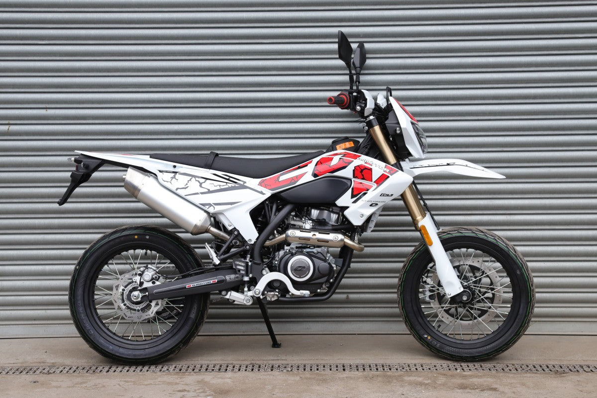 QJMotor COV 125 S