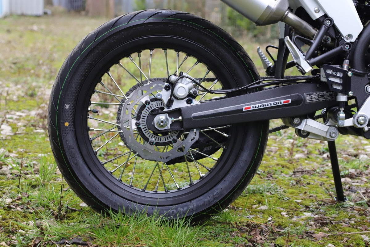 QJMotor COV 125 S