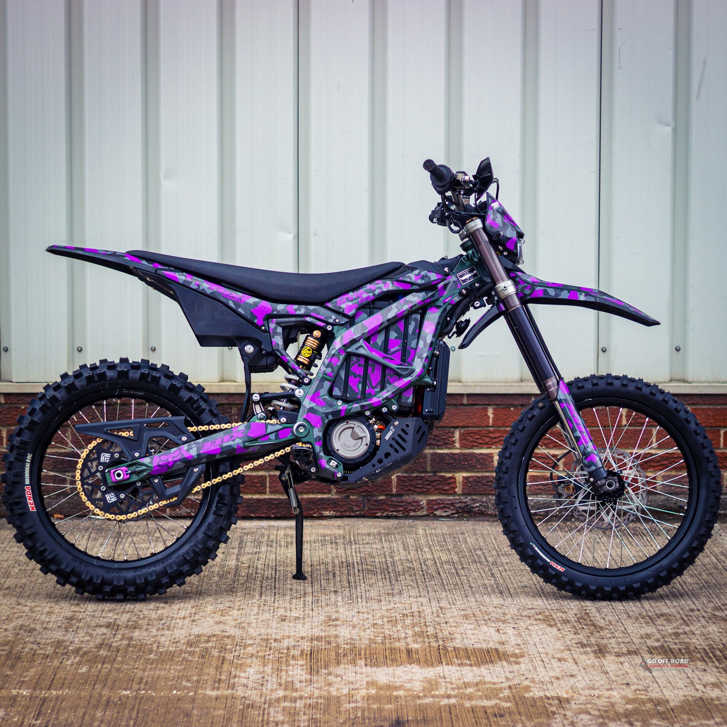 ULTRA BEE FOX RACING FULL COVERAGE GRAPHICS KIT